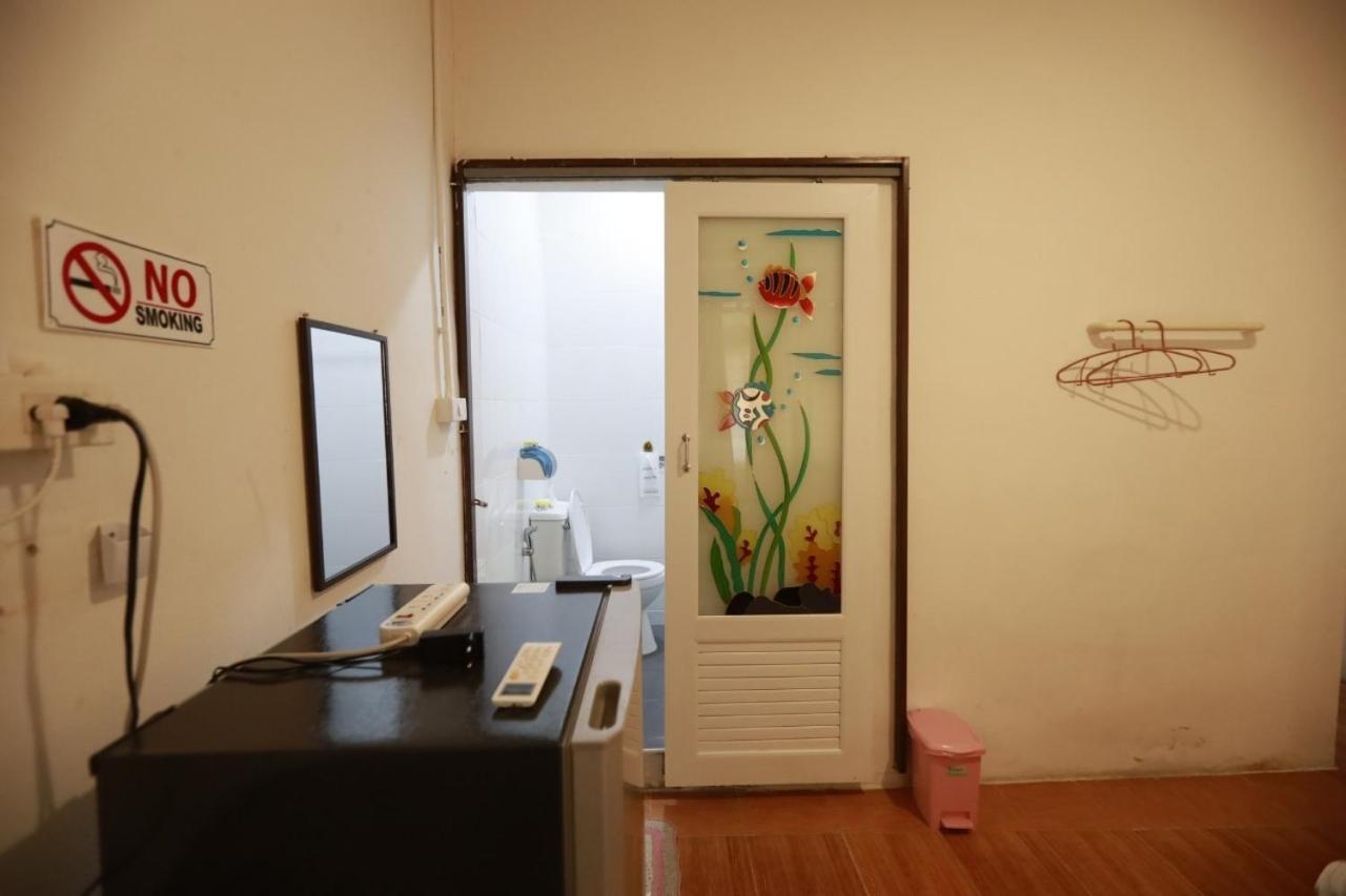 Banana Hostel Donmuang 曼谷 外观 照片