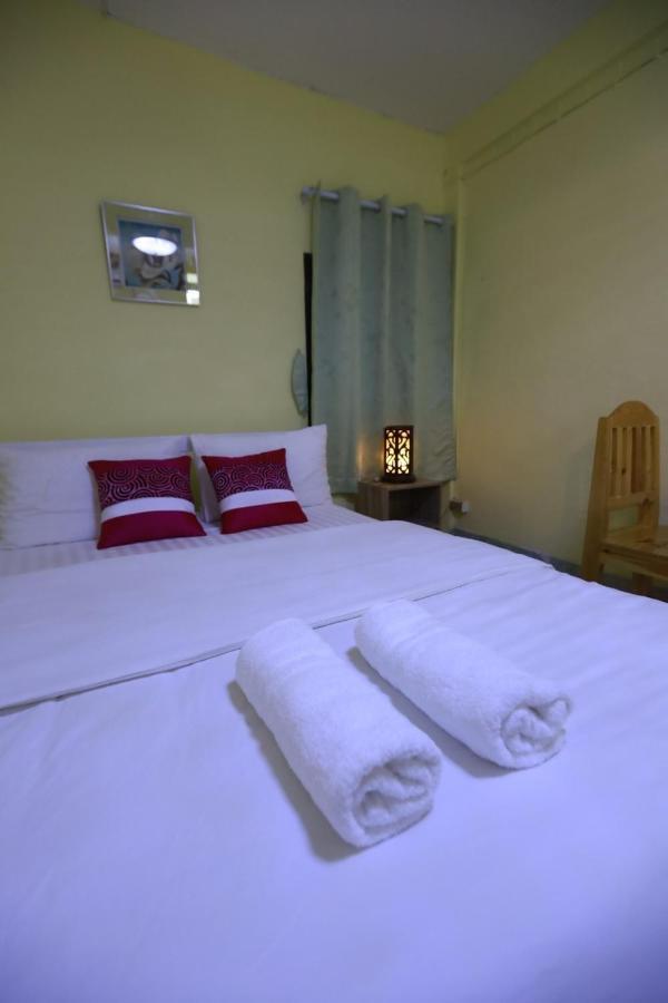Banana Hostel Donmuang 曼谷 外观 照片
